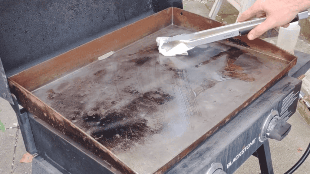 How to Season a Griddle Griddle With Johnny