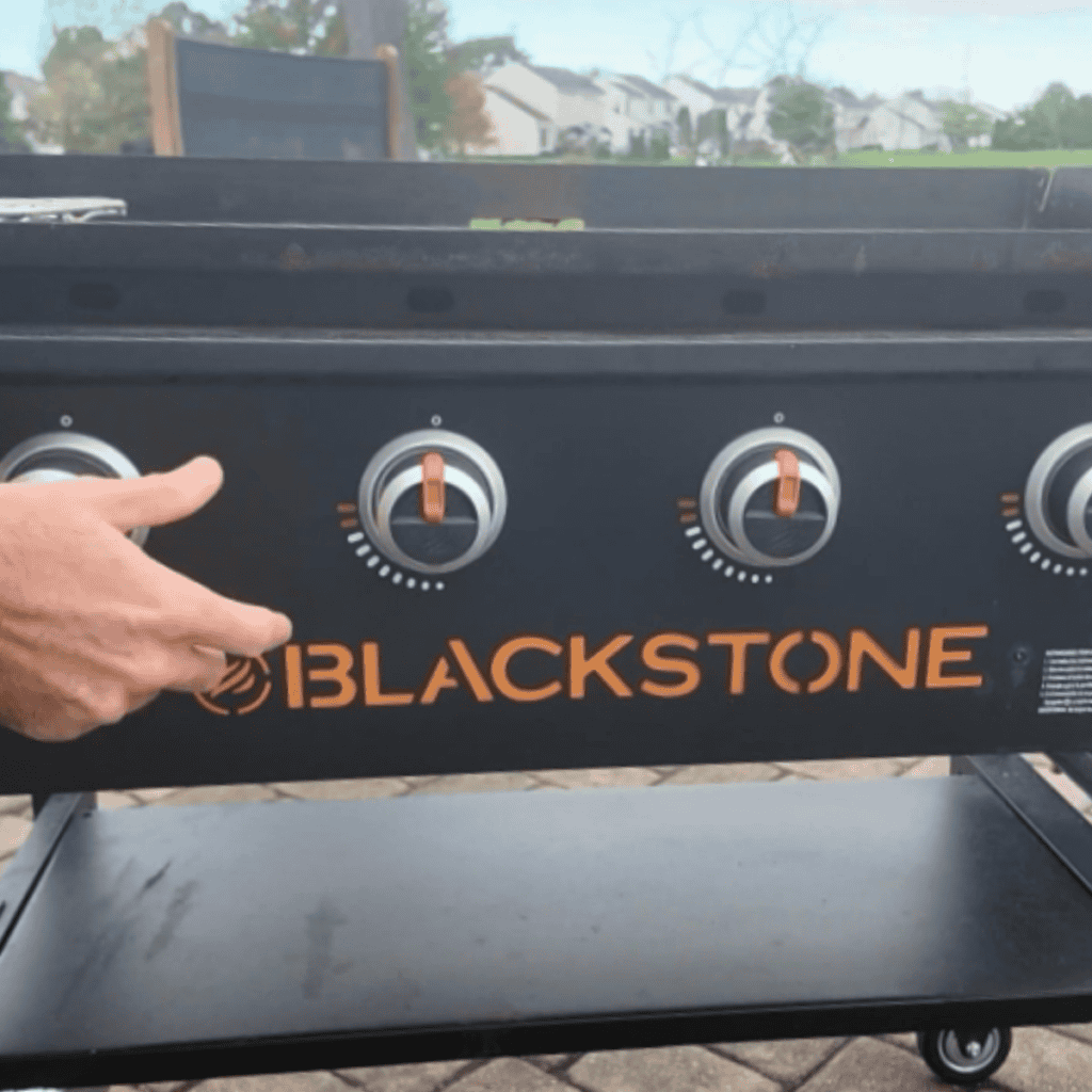 turning off a blackstone griddle 4 burner.